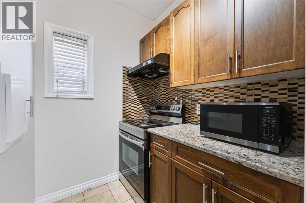 8245 Saddlebrook Drive NE - Image 13