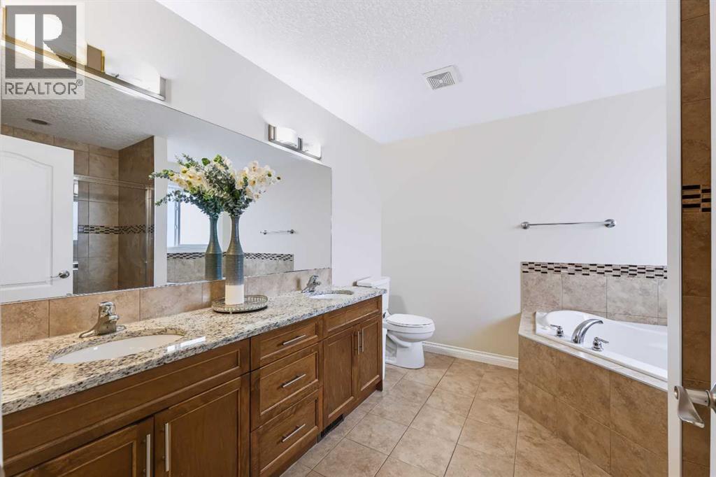 8245 Saddlebrook Drive NE - Image 32