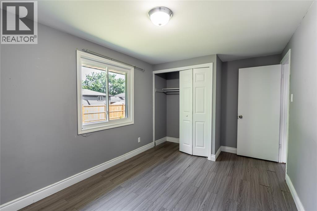 103 HANNA CRESCENT - 13