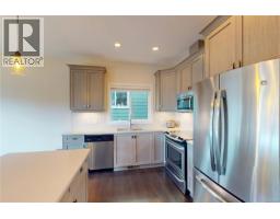Porch - 1262 Bombardier Cres, Langford, BC V9B0R4 Photo 14