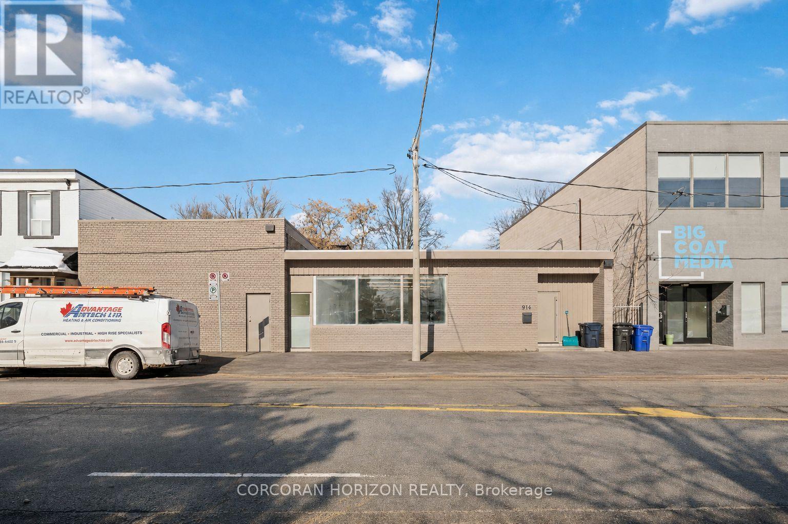 914 Eastern Avenue, Toronto