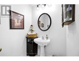 34 Kennett Drive, Whitby, ON L1P1L5 Photo 24
