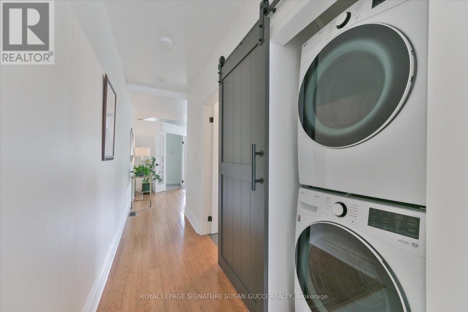 2 SUTHERLAND AVENUE - 17