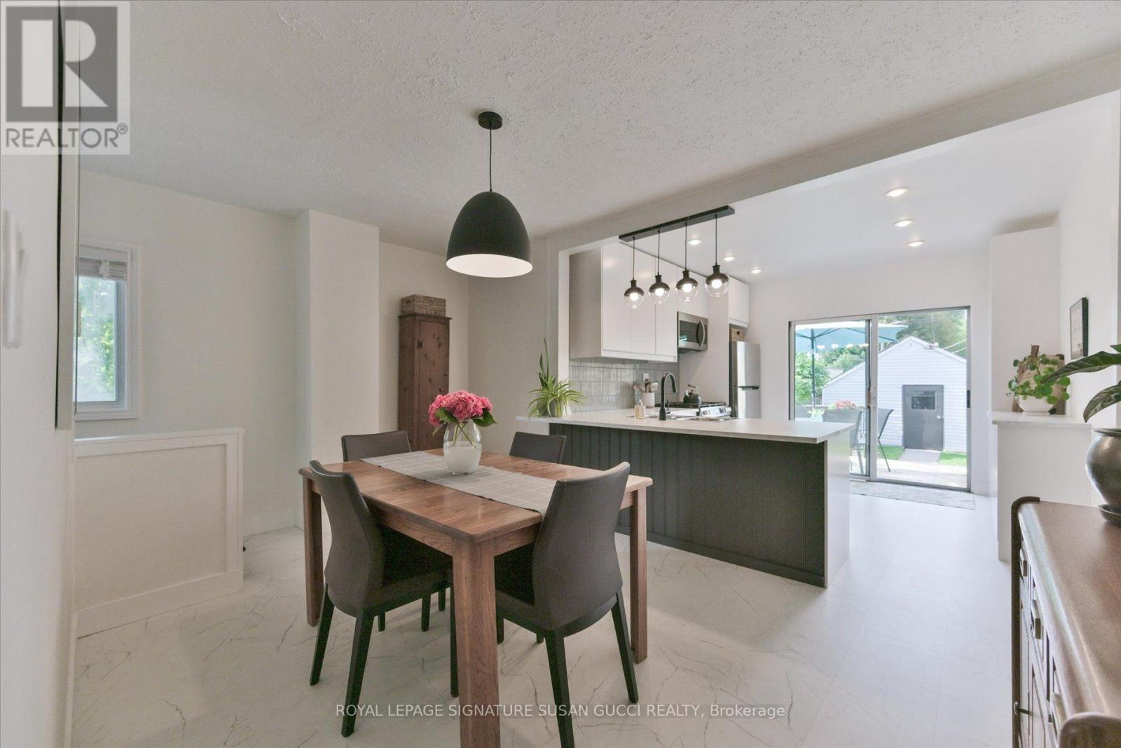 2 SUTHERLAND AVENUE - 9