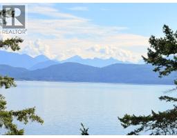 Bedroom - Site 50 Hernando Island, Remote Areas, BC V0N2G0 Photo 6