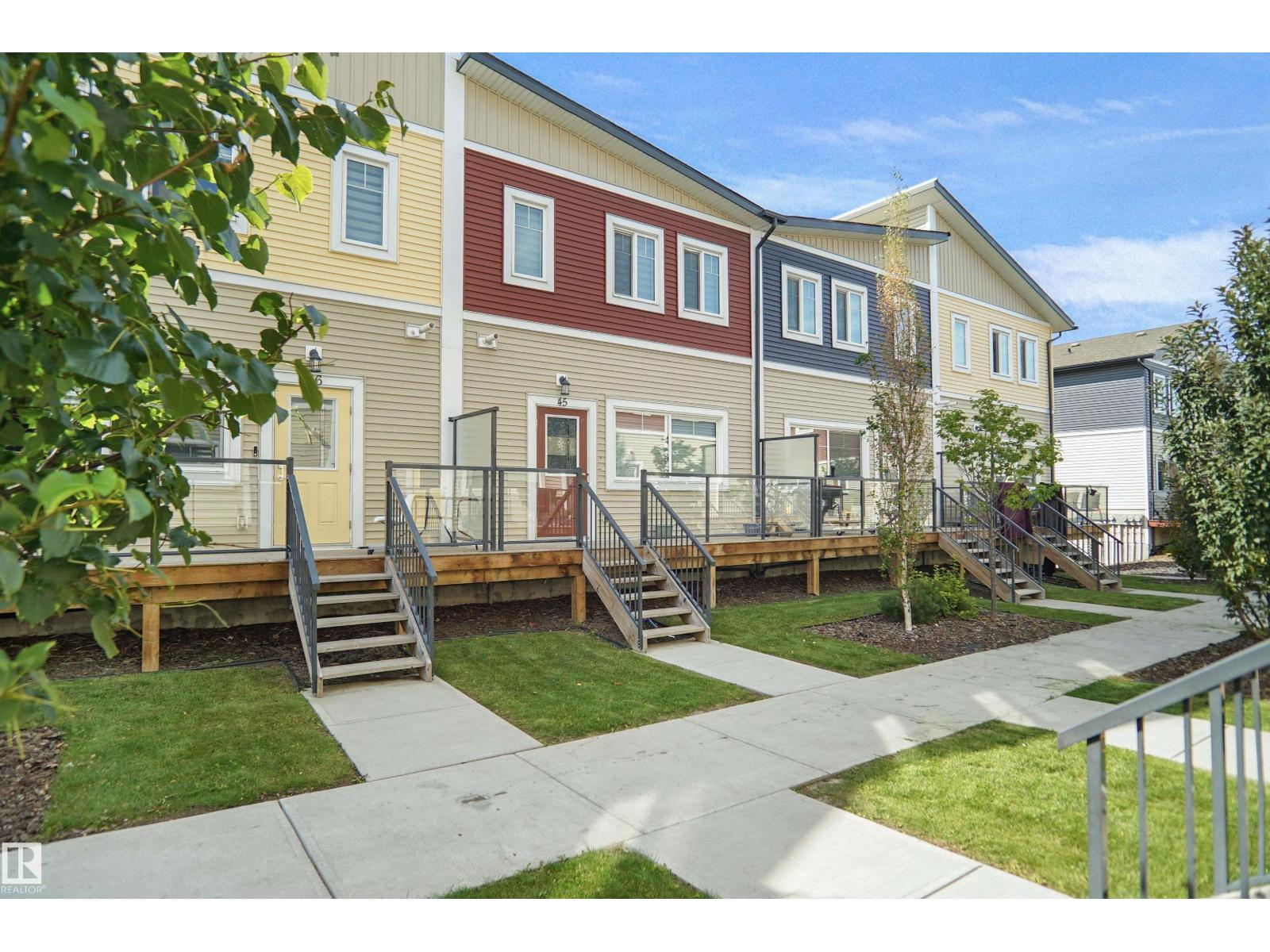 #46 2803 14 Av NW photo 5 — MLS® E4505484