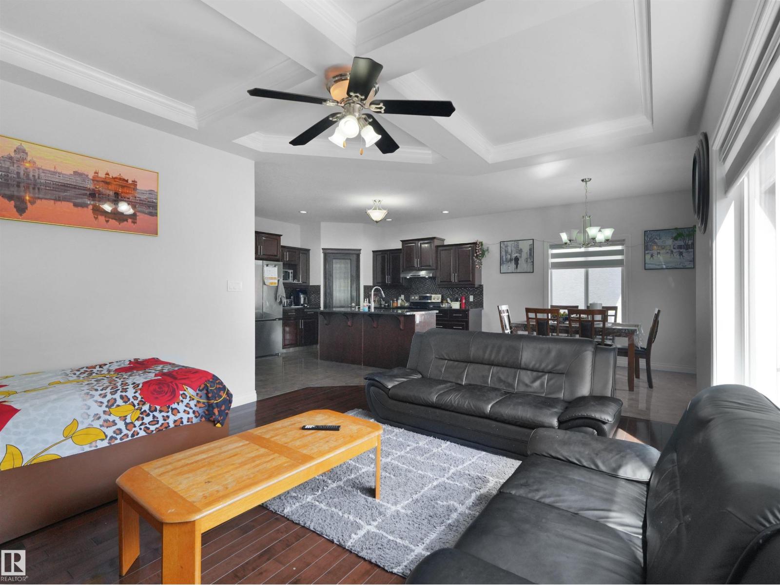 16903 54 ST NW - 30