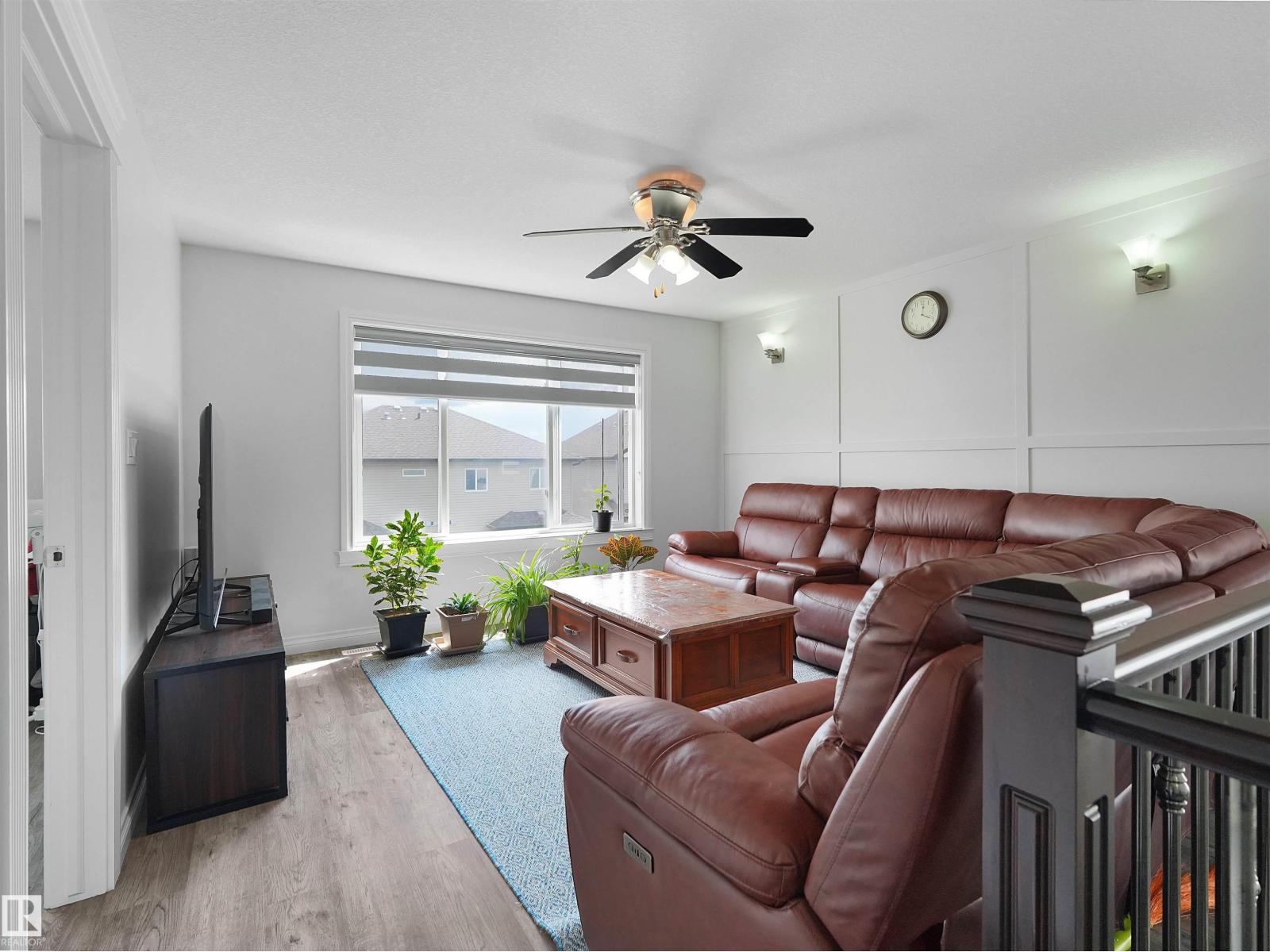 16903 54 ST NW - 35