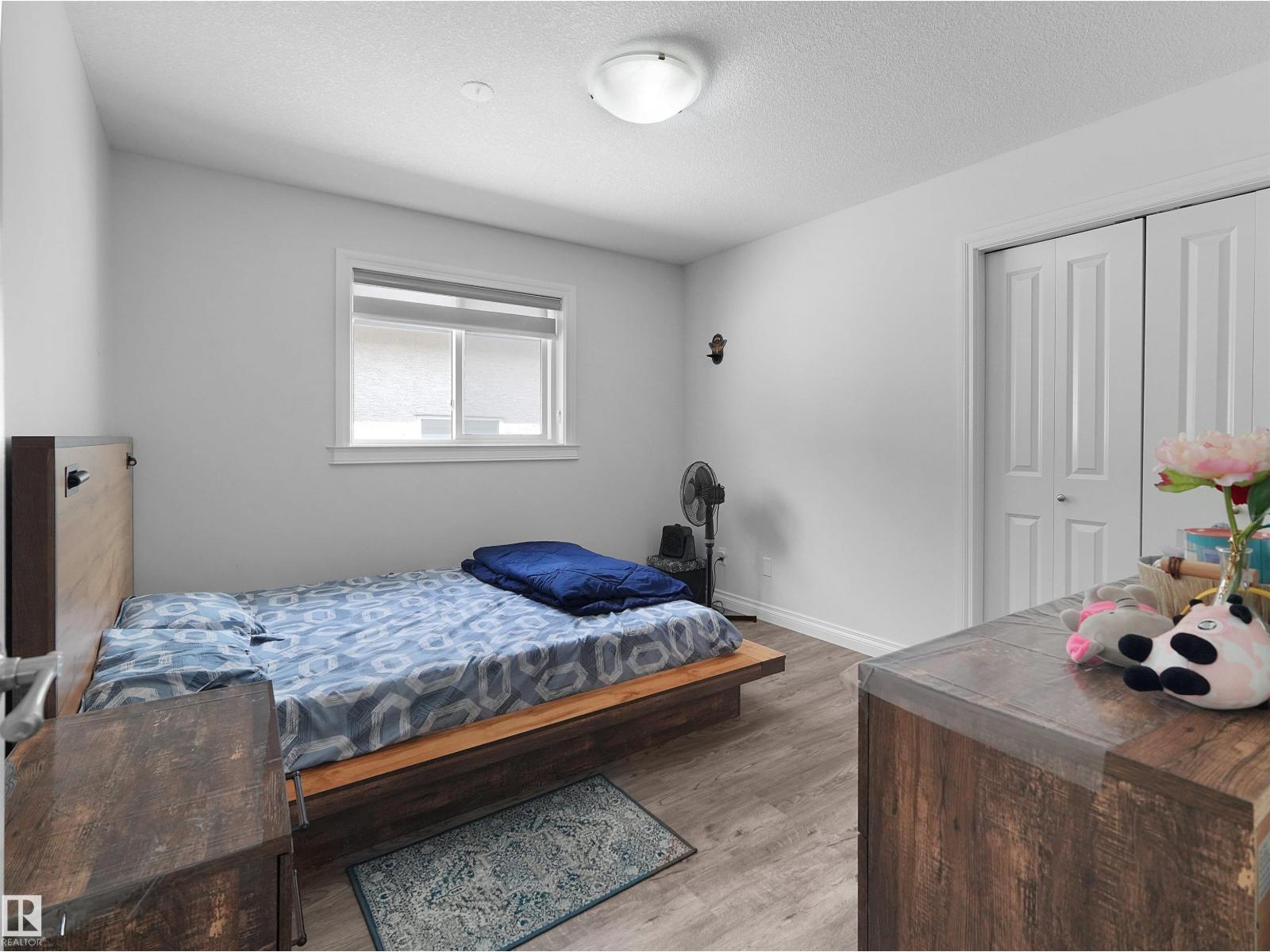 16903 54 ST NW - Image 38