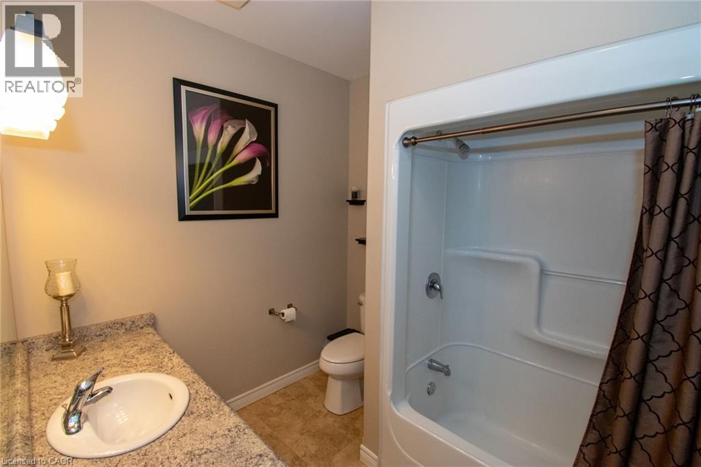 14 LAFAYETTE Street E - Image 22