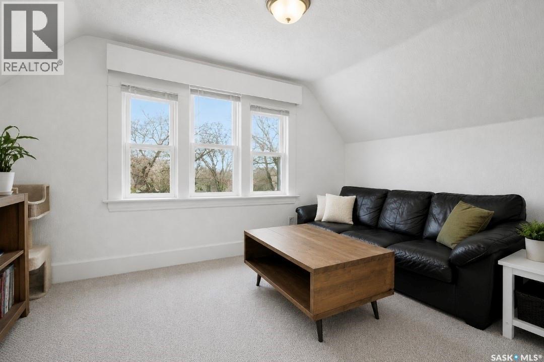 610 Albert AVENUE - Image 31