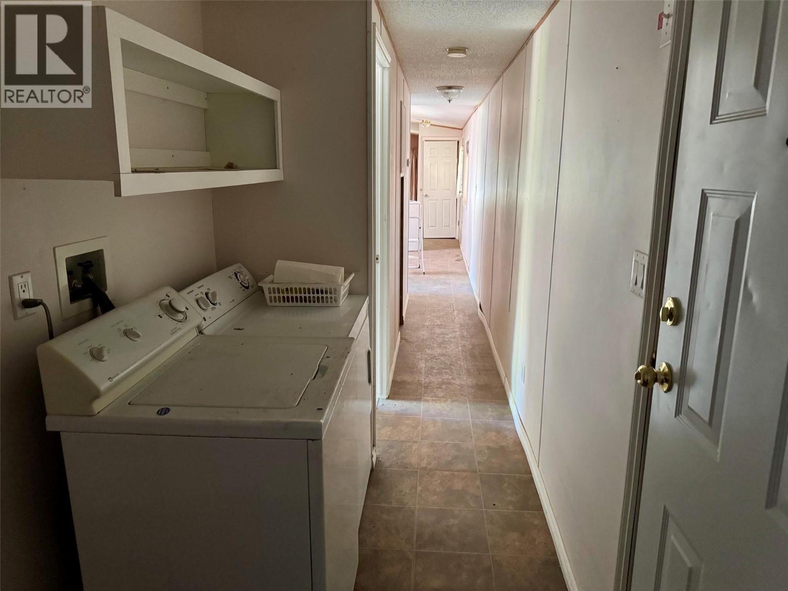 #1 3701 3 Highway - Image 17