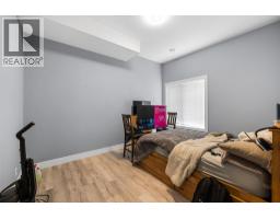 246 Pendragon Place, Kelowna, BC V1V1N2 Photo 43