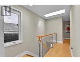 376a Wilmont Avenue, Ottawa, ON K2A0B1 Photo 17
