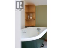 220 Grohman Creek Road, Nelson, BC V1L5P3 Photo 41