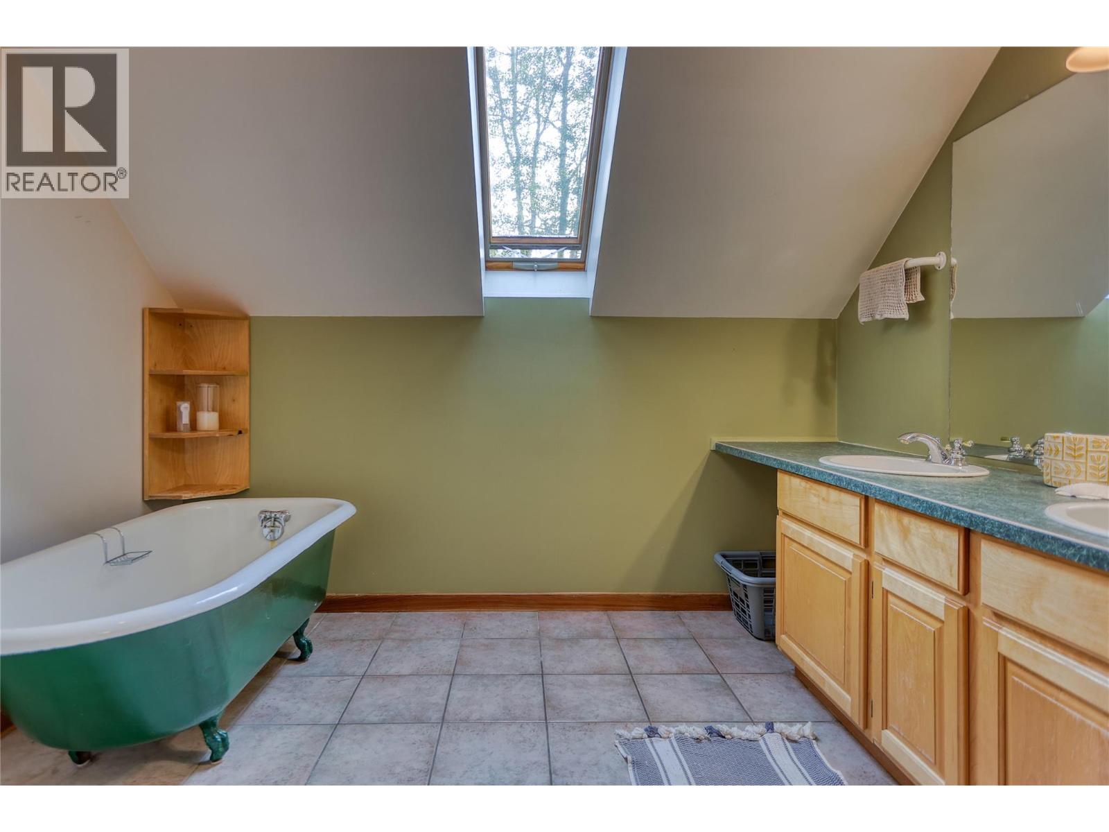220 GROHMAN CREEK Road - 40