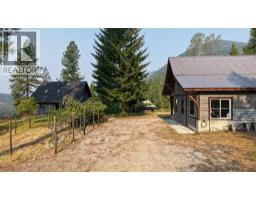 220 Grohman Creek Road, Nelson, BC V1L5P3 Photo 63