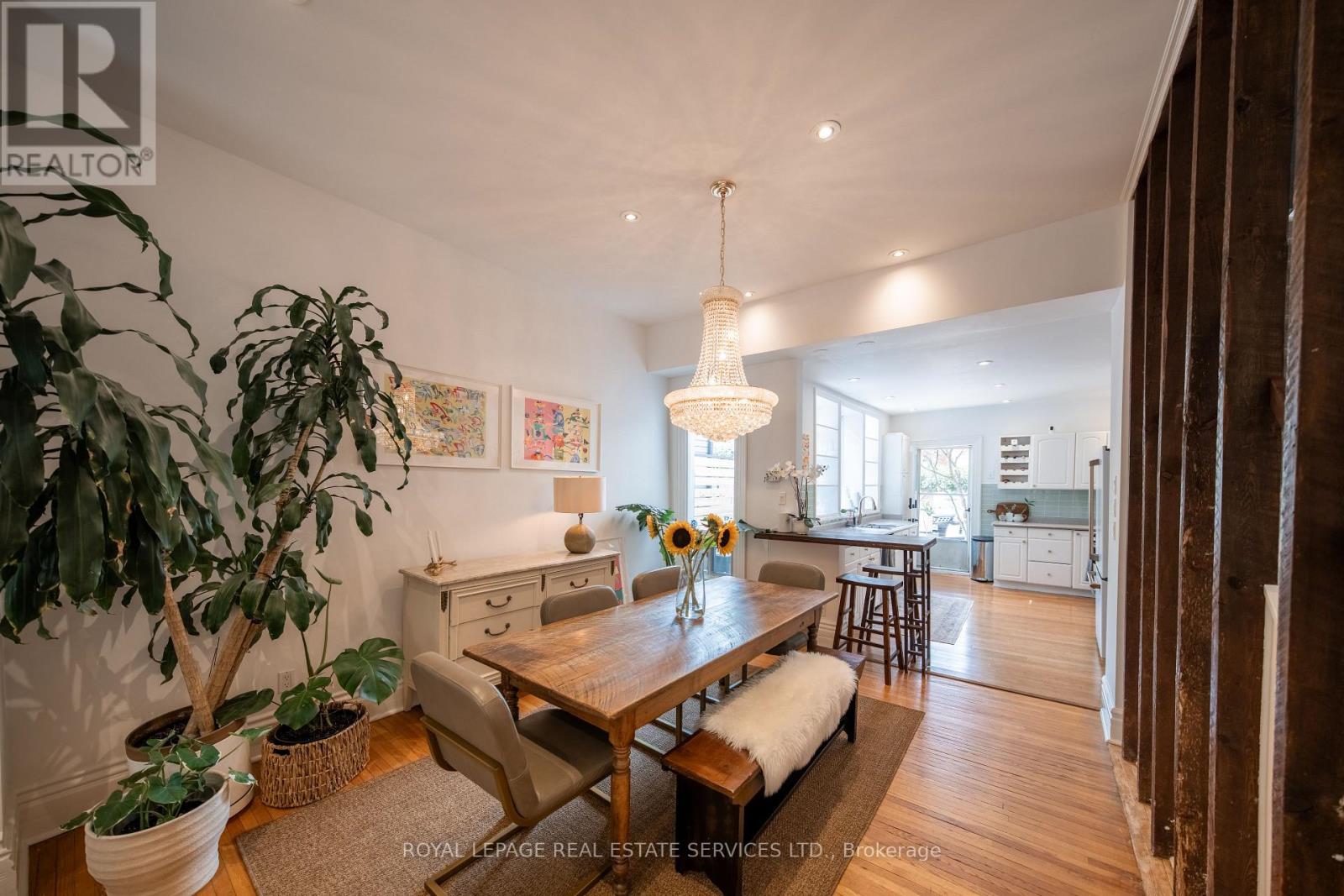 Photo of 8 Henderson Avenue