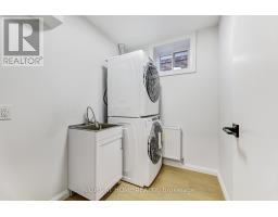 Lower - 35 Braemar Avenue, Toronto, ON M5P2L1 Photo 14