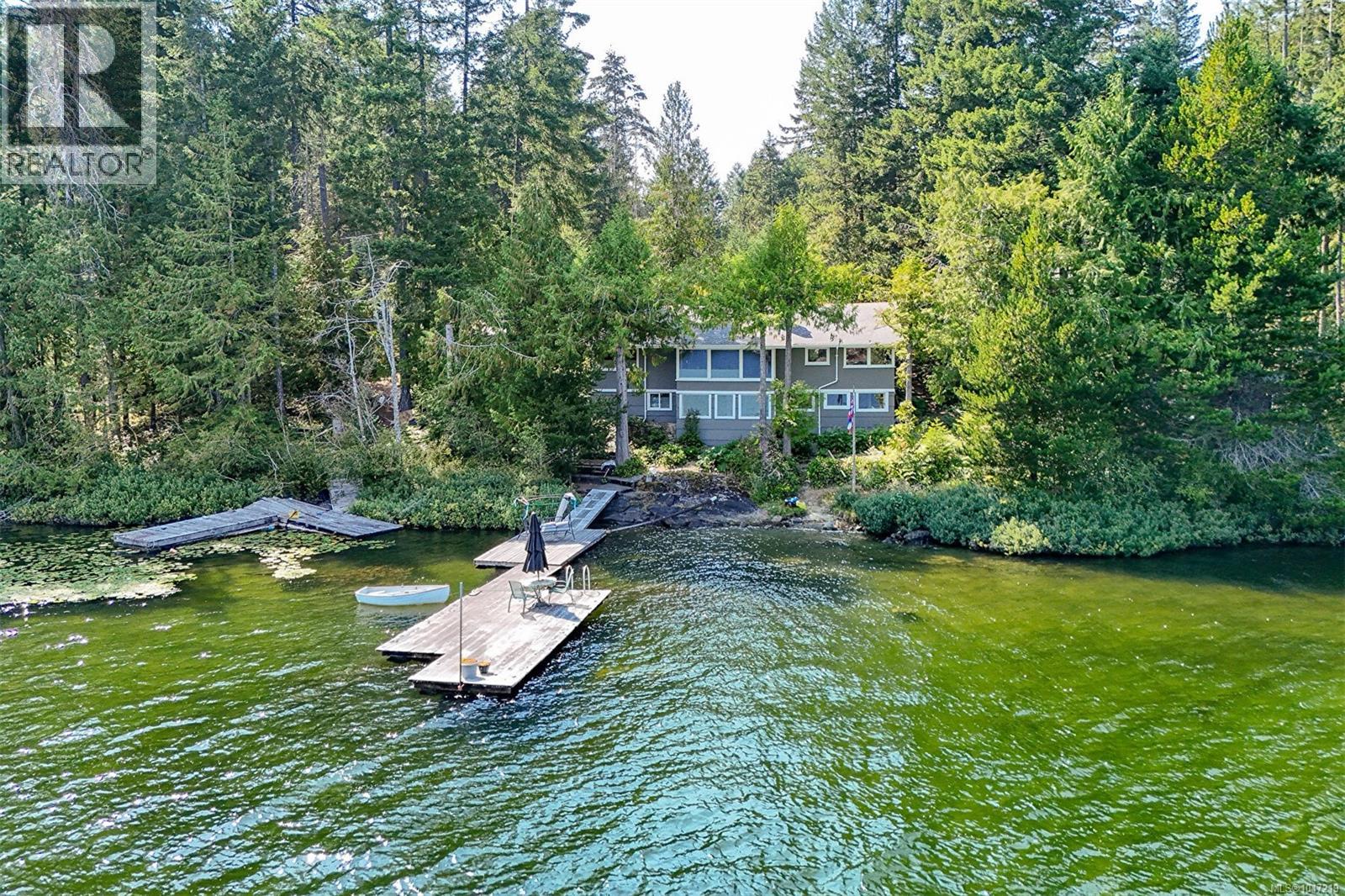 2051 May Ave - Image 41