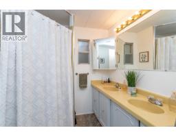 2051 May Ave, Shawnigan Lake, BC V8H2C5 Photo 19
