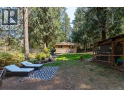 2051 May Ave, Shawnigan Lake, BC V8H2C5 Photo 32