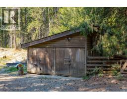 2051 May Ave, Shawnigan Lake, BC V8H2C5 Photo 35