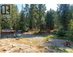 2051 May Ave, Shawnigan Lake, BC V8H2C5 Photo 37
