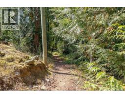 2051 May Ave, Shawnigan Lake, BC V8H2C5 Photo 38