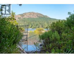2051 May Ave, Shawnigan Lake, BC V8H2C5 Photo 40