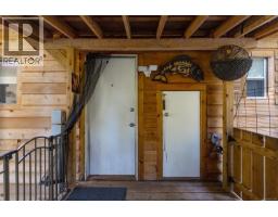 2051 May Ave, Shawnigan Lake, BC V8H2C5 Photo 9