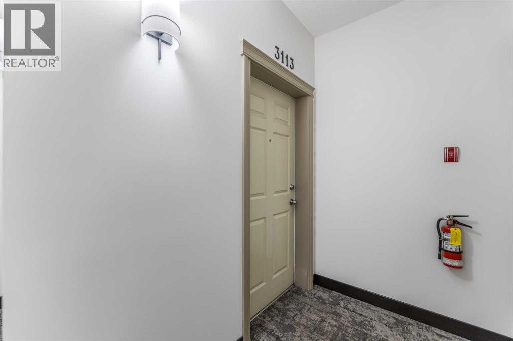 #3113 24 Hemlock Crescent SW - 17
