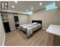 232 Frederick Curran Lane, Newmarket, ON L3X3J3 Photo 11