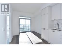 909 - 10 Honeycrisp Crescent, Vaughan, ON L4K0M7 Photo 26
