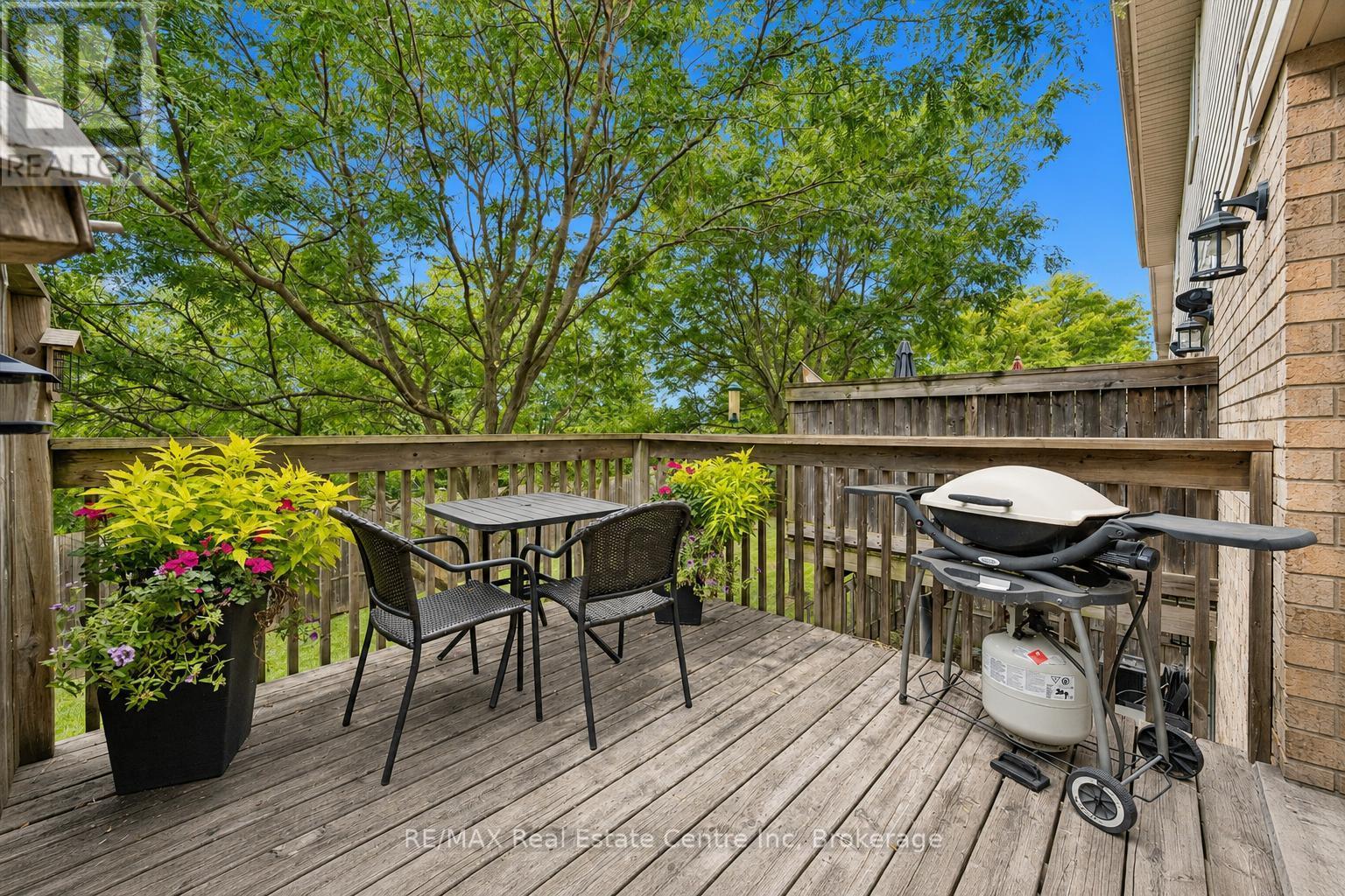 #21 31 SCHRODER CRESCENT - 19