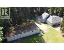Kitchen of 7280 NORTH NECHAKO ROAD · Prince George, BC