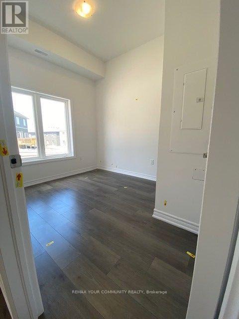 #1 23 Hay Lane, Barrie, Ontario, L9J0V5, Barrie, Ontario — photo 5 of 5