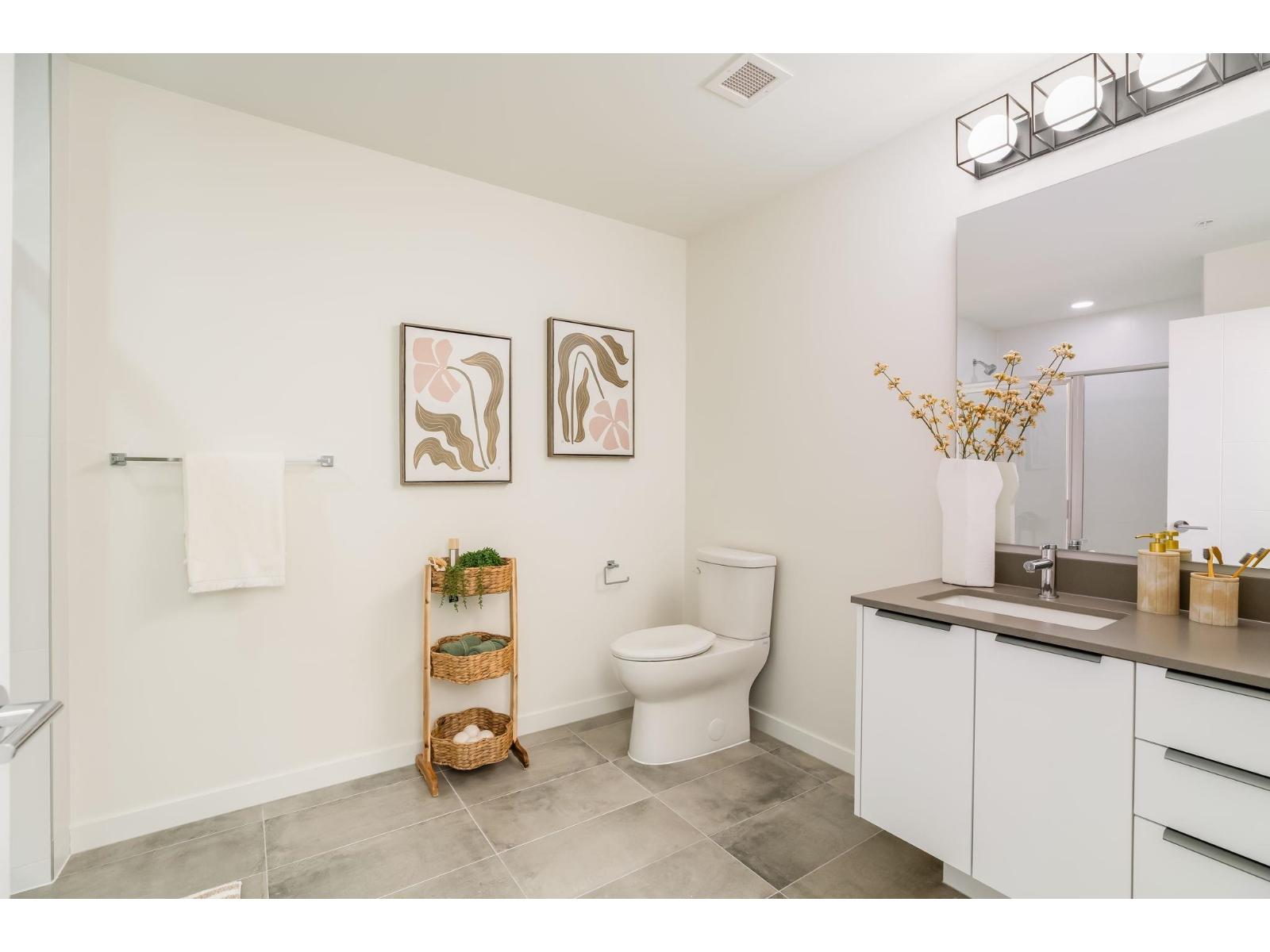 402 7936 206 STREET, Langley - Image 1