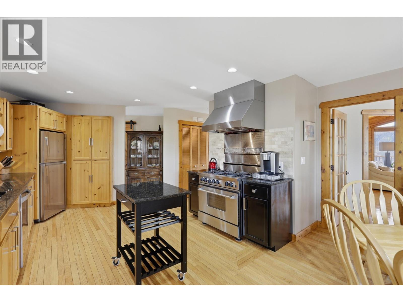 1345 HEUSTIS Drive - 5
