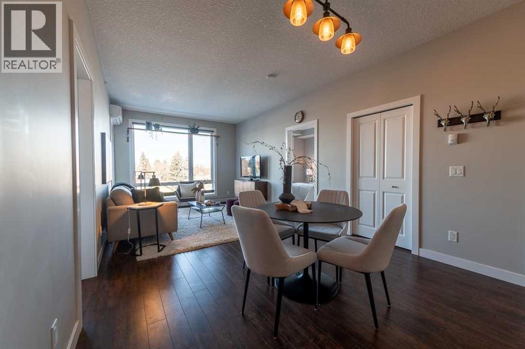 403, 607 17 Avenue NW, Mount Pleasant, Calgary photo 2