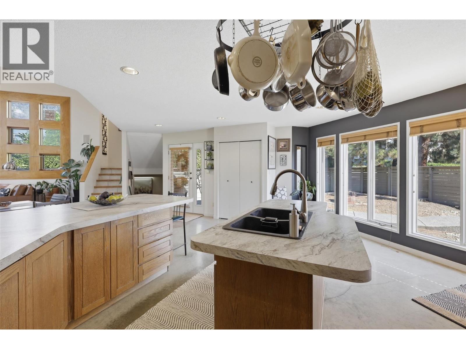 3769 NAVATANEE Drive, Kamloops