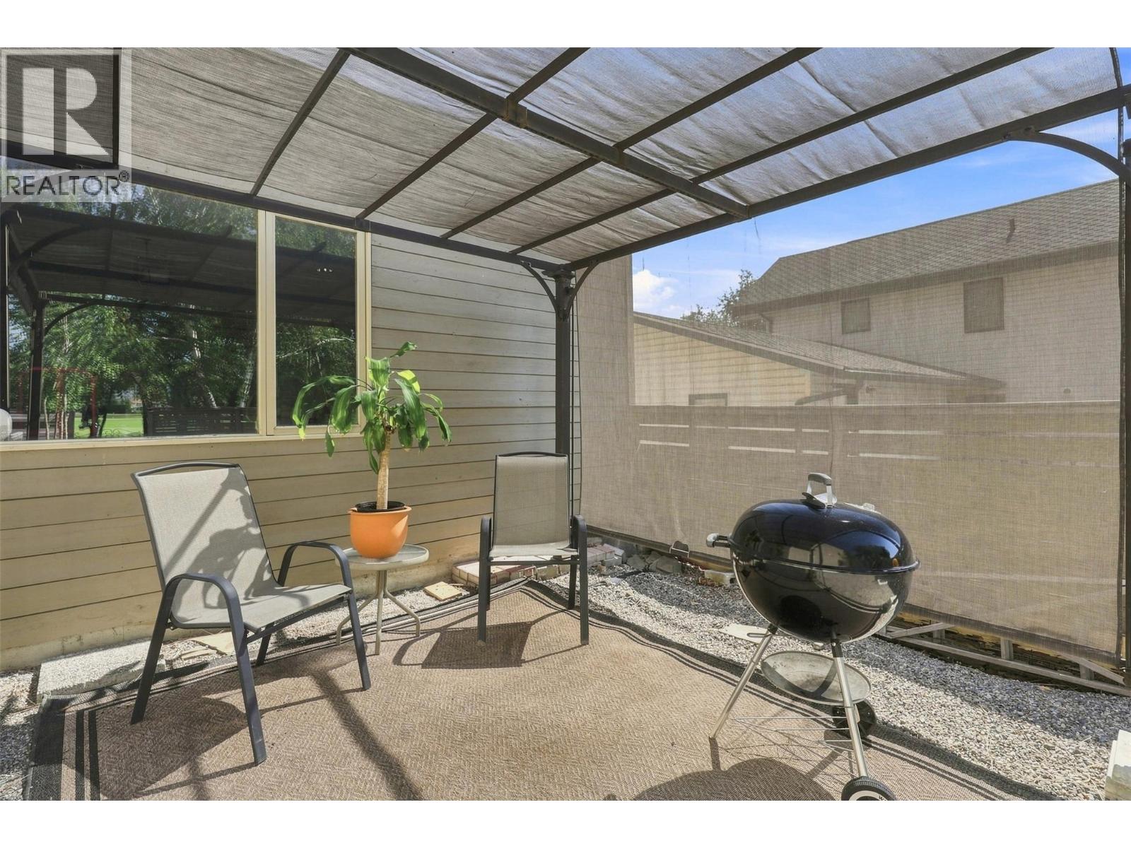 3769 NAVATANEE Drive, Kamloops
