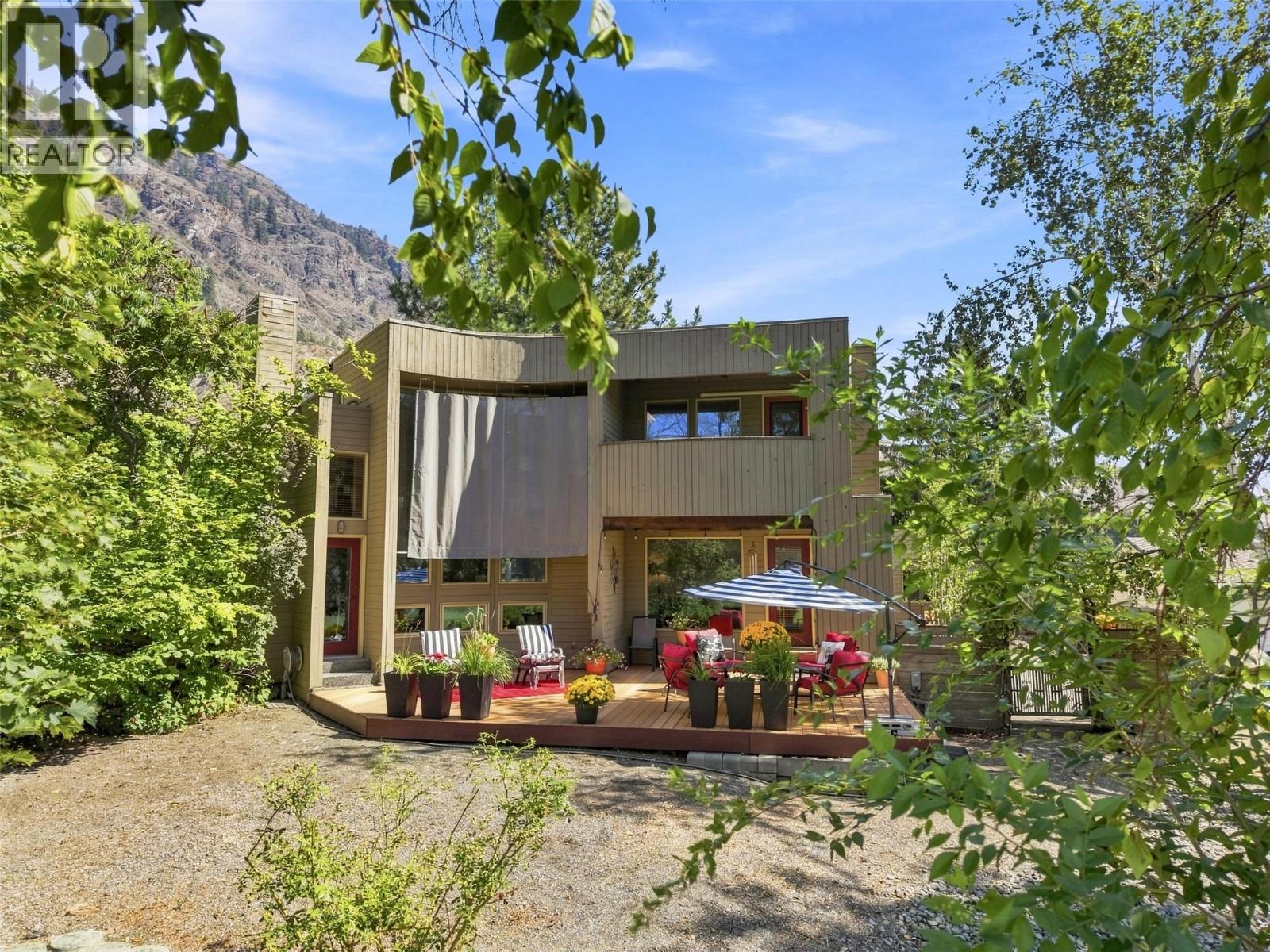 3769 NAVATANEE Drive, Kamloops