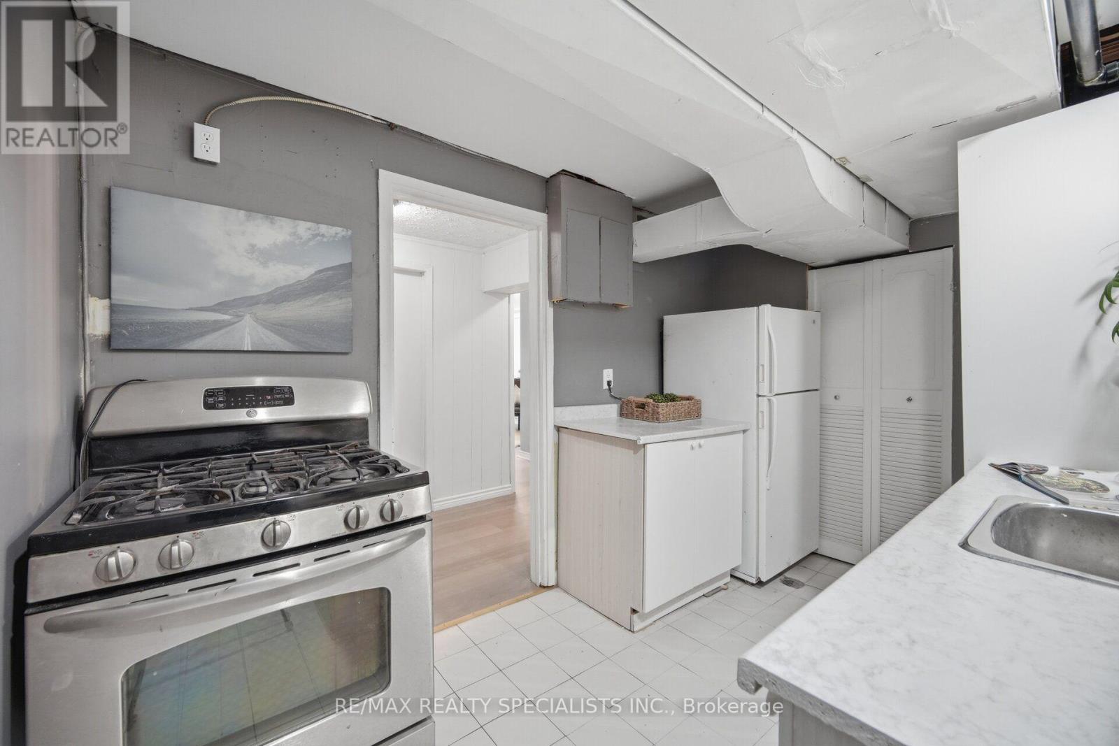 89 ALHART DRIVE - Image 15