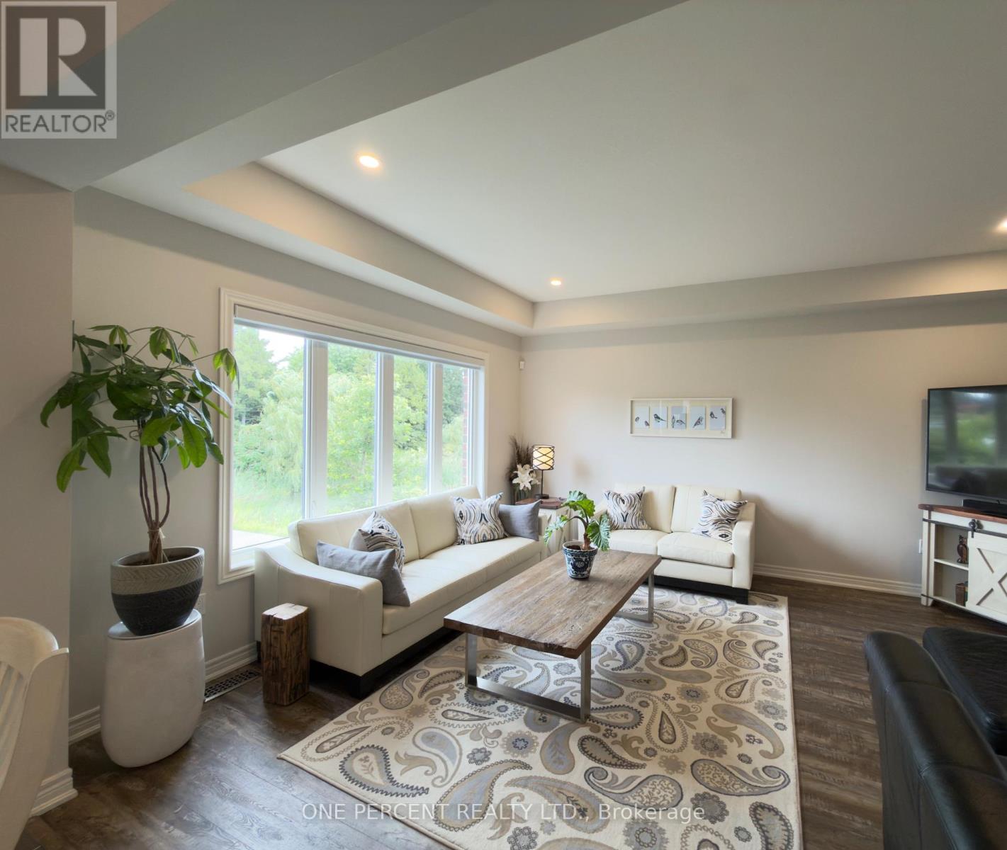 3606 CAROLINIA COURT - 7