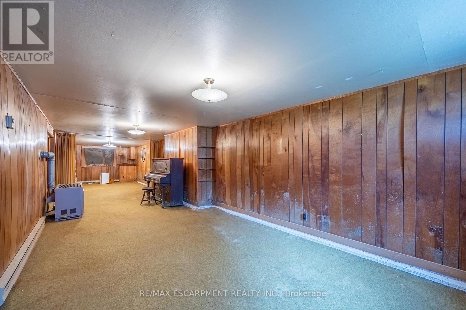 107 ERIE STREET - 28