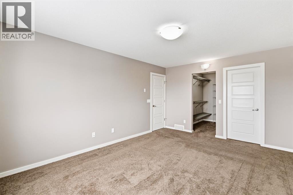 Listing photo – 205 Van Slyke Way, Red Deer