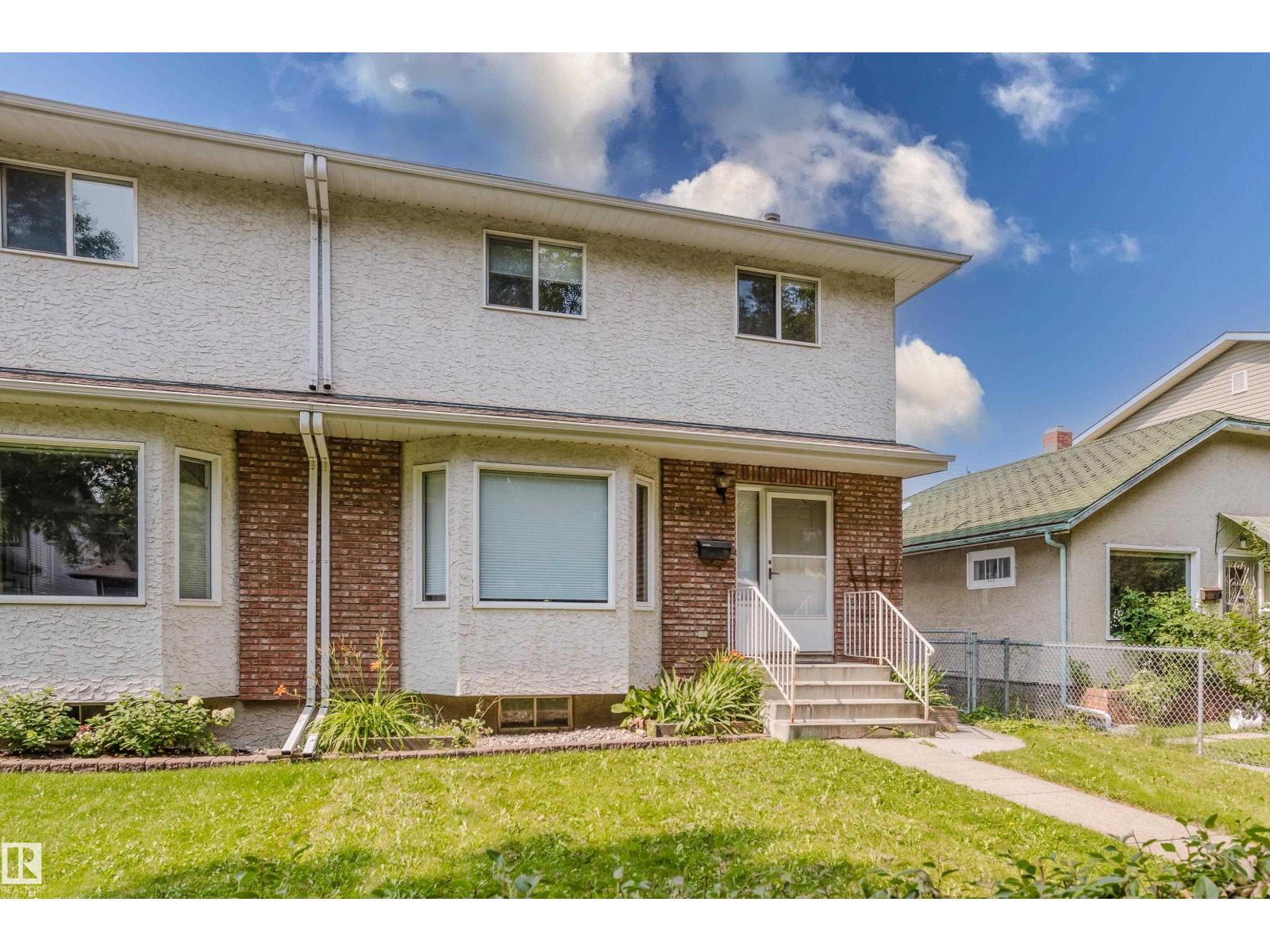 9220 92 St NW photo 2 — MLS® E4505487