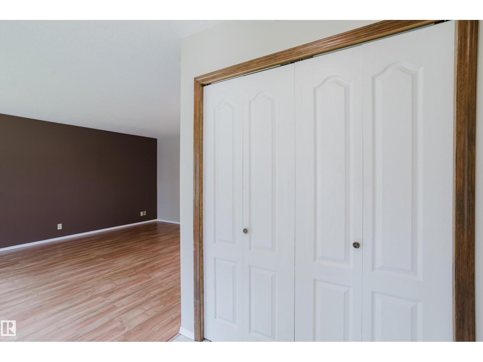 9220 92 ST NW - 5