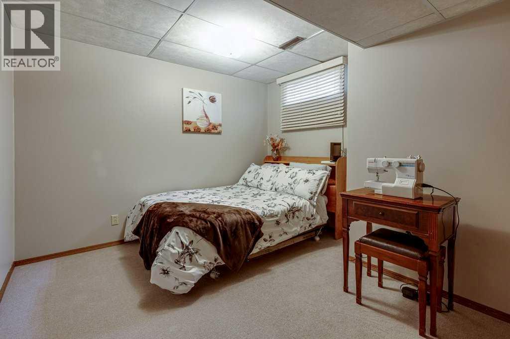 Listing photo – 6 Ramsey Avenue, Red Deer